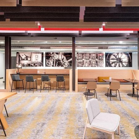 Brewery District 2-Story 2Br Apt Near Fiserv With Rooftop, Gym, And Parking ミルウォーキー エクステリア 写真